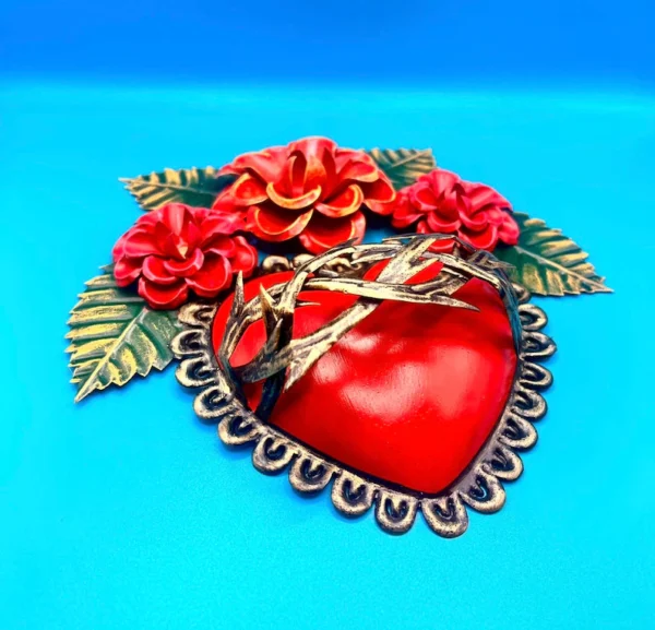 Red Tin Heart Wall Art Thorns - Image 2